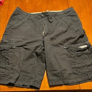 UNIONBAY Men's Dark Gray Cargo Shorts